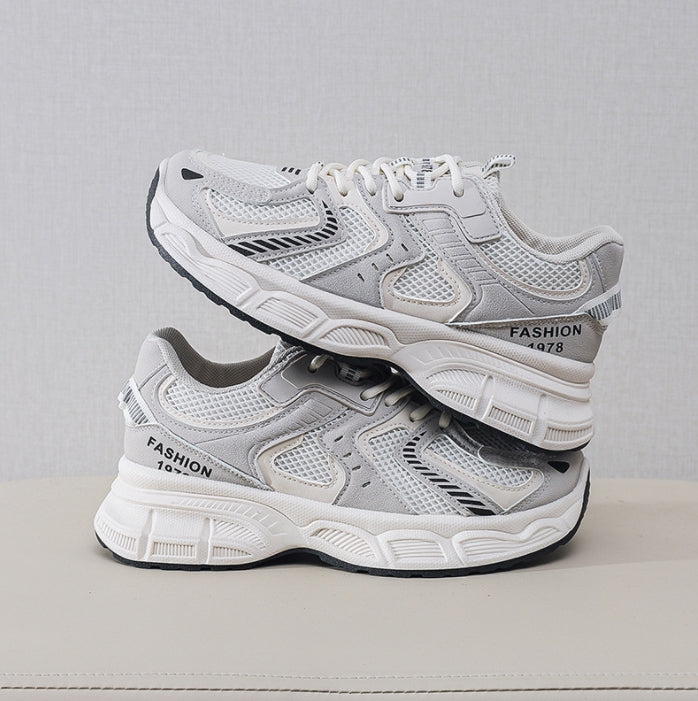 Breathable running shoes